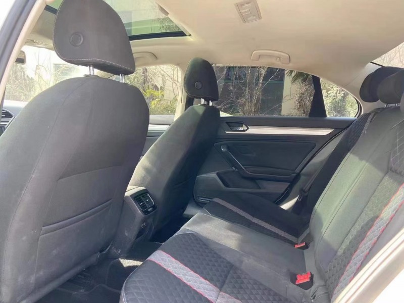 成都19年大众凌渡6