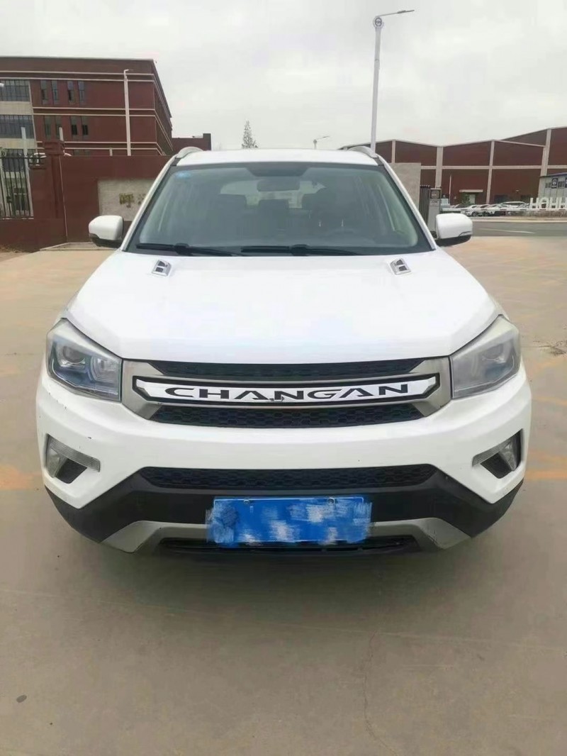 鄂爾多斯15年長安汽車CS751