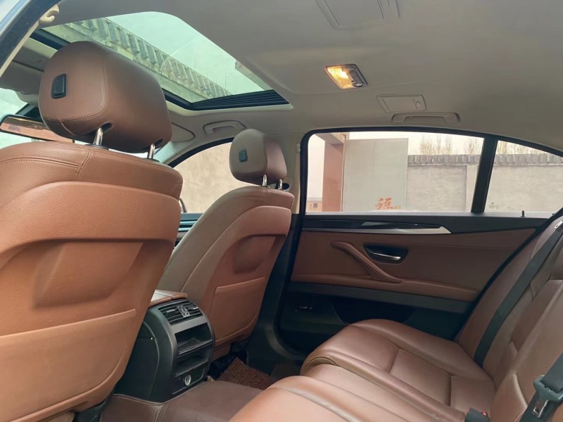 保定15年宝马5系7