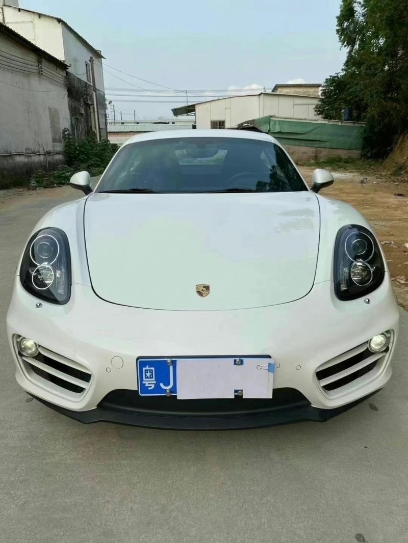 广州13年保时捷卡曼9