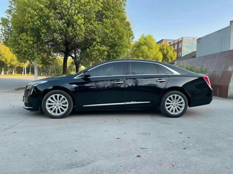 益阳19年凯迪拉克XTS6