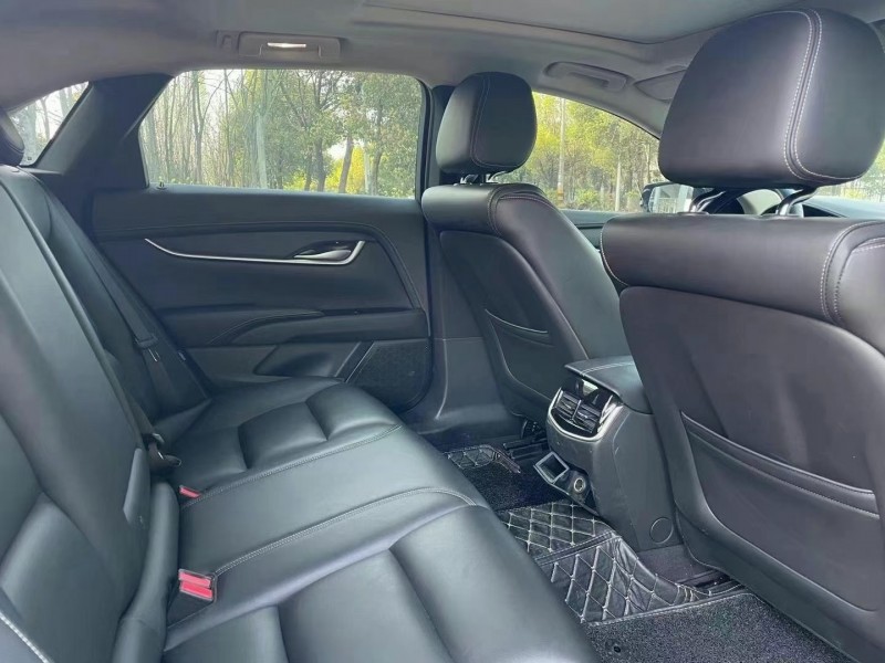 益阳19年凯迪拉克XTS2