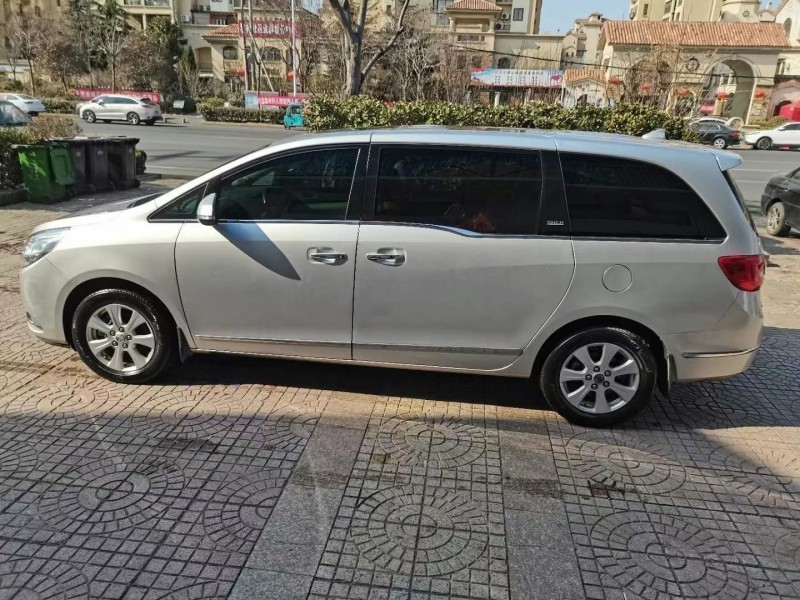 青岛15年别克GL83