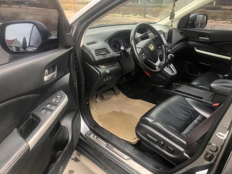 青岛12年本田CR-V4