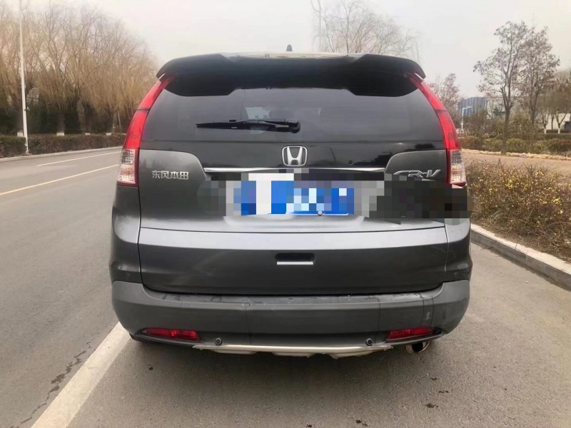 青岛12年本田CR-V9