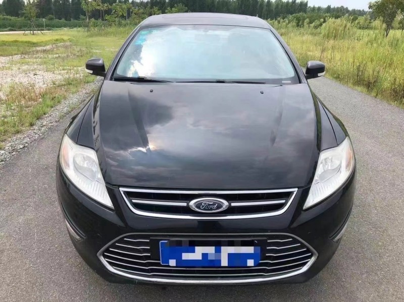 青岛12年福特蒙迪欧1