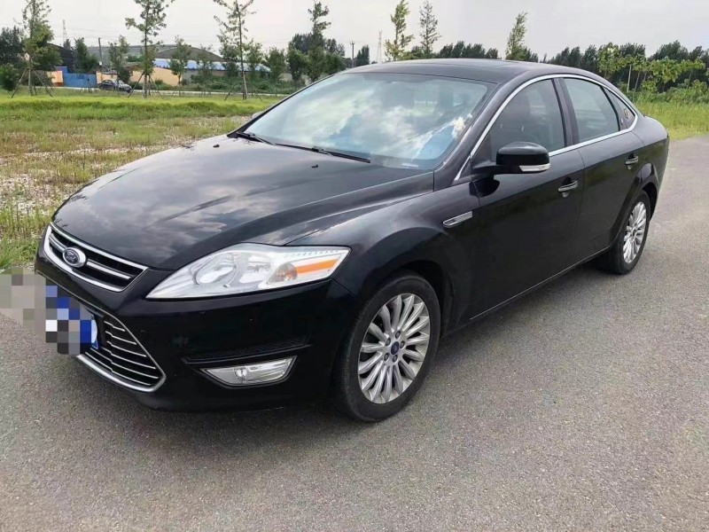 青岛12年福特蒙迪欧3