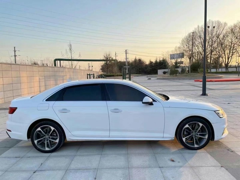 徐州19年奥迪A4L3