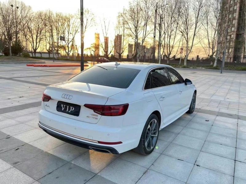 徐州19年奥迪A4L4