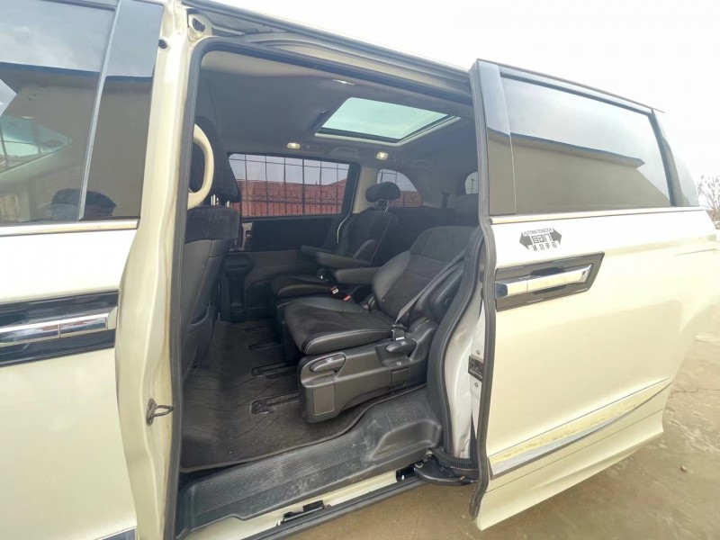 烟台19年本田艾力绅6