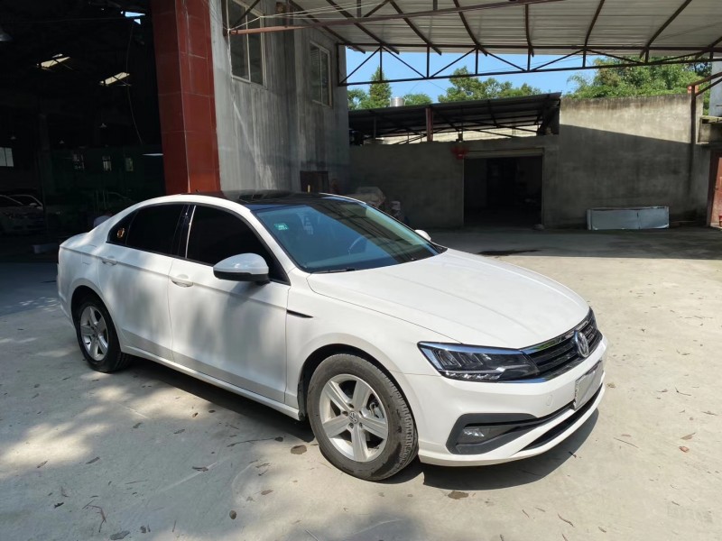 成都19年大众凌渡3