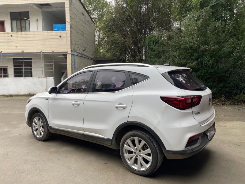 成都17年名爵ZS8