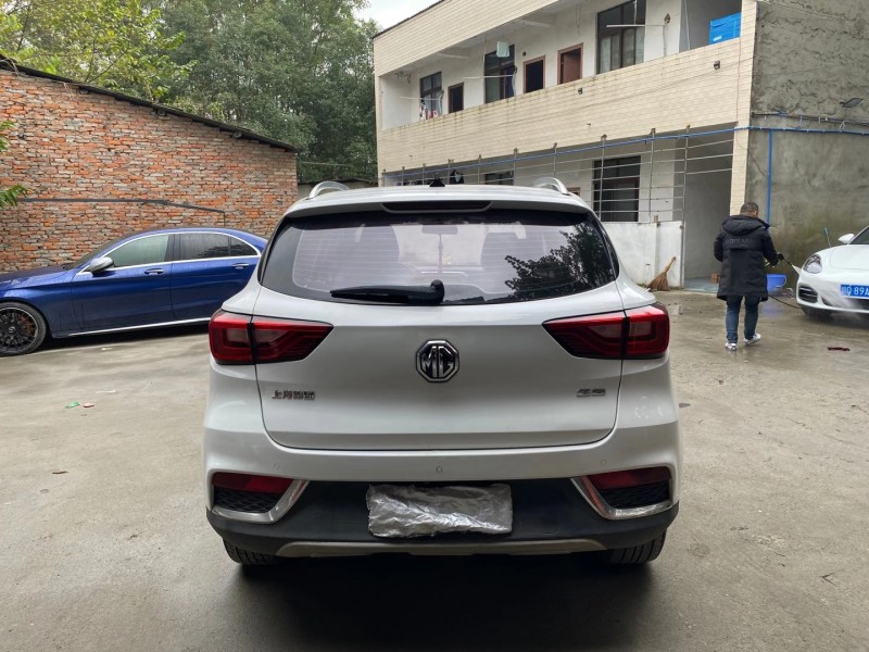 成都17年名爵ZS9