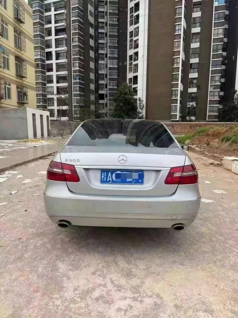 广州10年奔驰E5