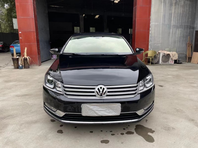 成都16年大众迈腾1