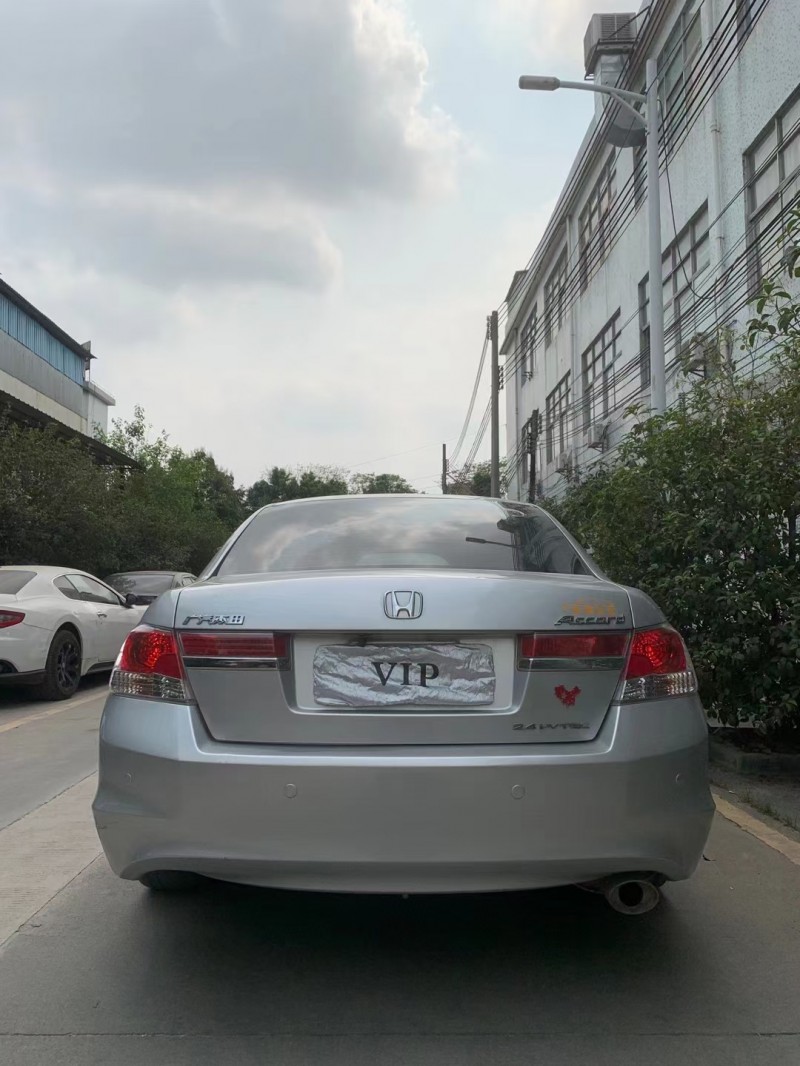 广州14年本田雅阁4