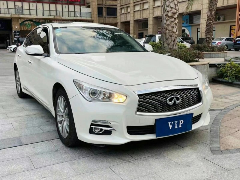 佛山17年英菲尼迪Q50L4