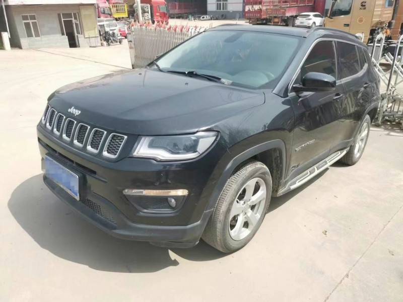 阜陽17年Jeep指南者2