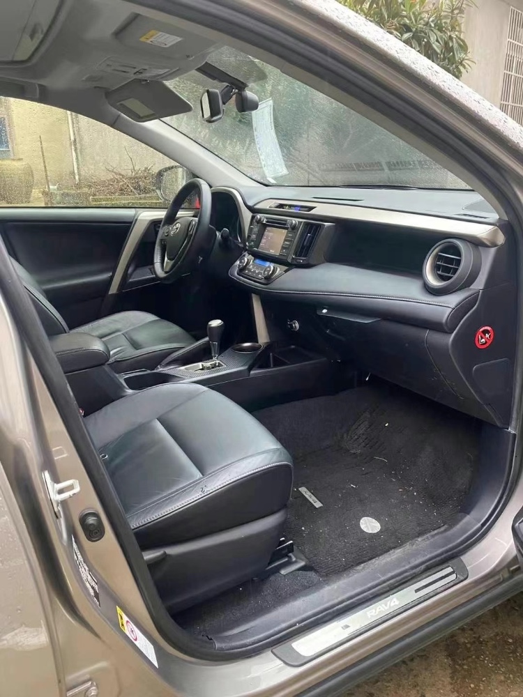 溫州14年豐田RAV44