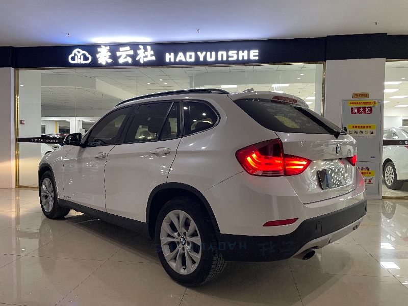 成都14年宝马X15