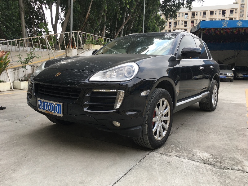 深圳09年保时捷卡宴5