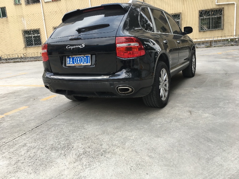 深圳09年保时捷卡宴7