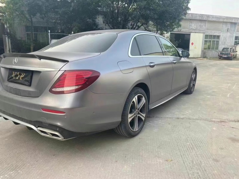 广州17年奔驰E7