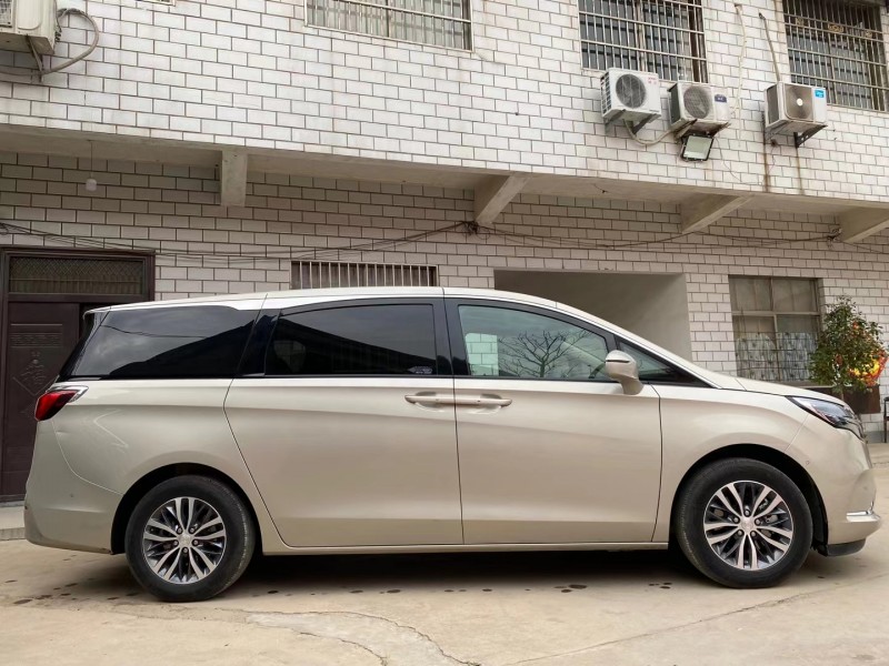 济宁20年别克GL83