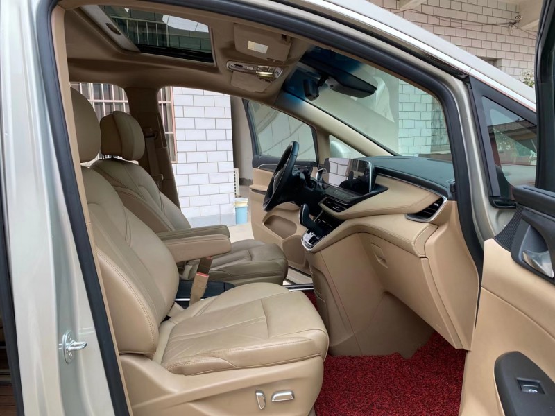 济宁20年别克GL87