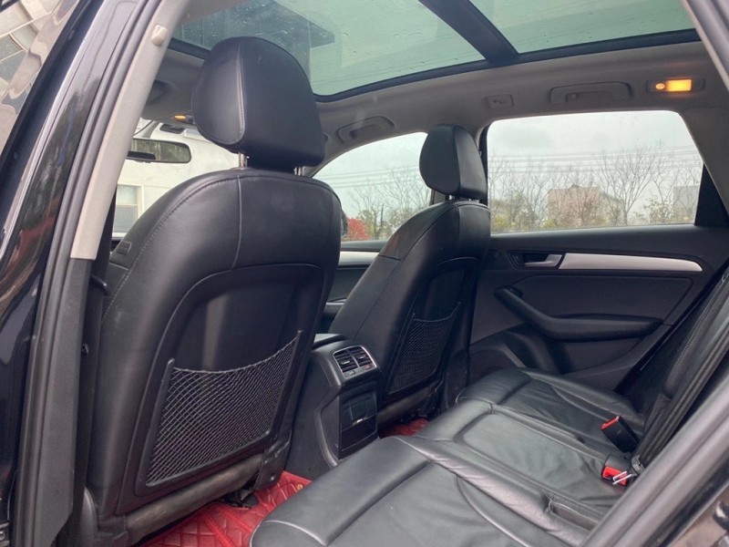 盐城15年奥迪Q58