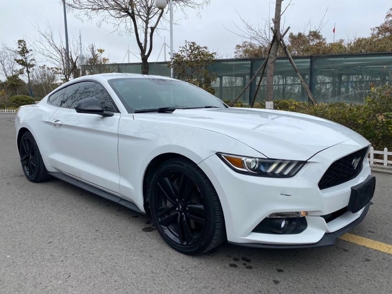 盐城15年福特野马7