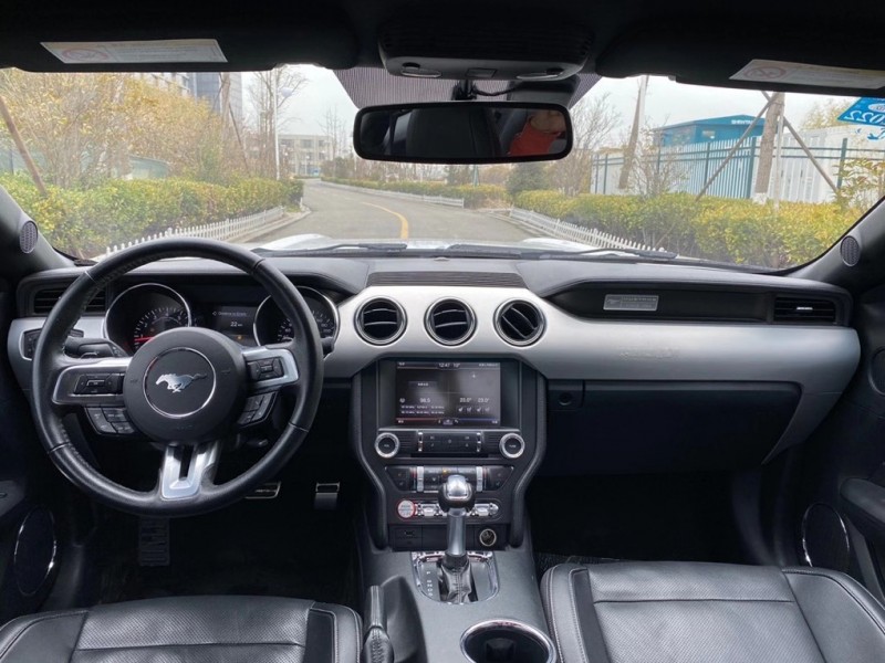 盐城15年福特野马3