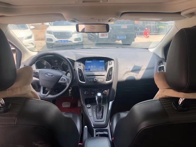 深圳17年福特福克斯8