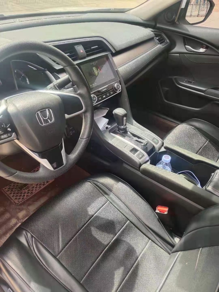 保定17年本田思域9