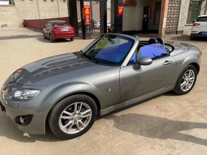 保定10年馬自達MX-56