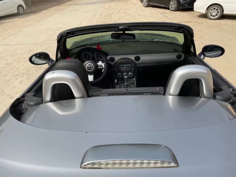 保定10年馬自達MX-52