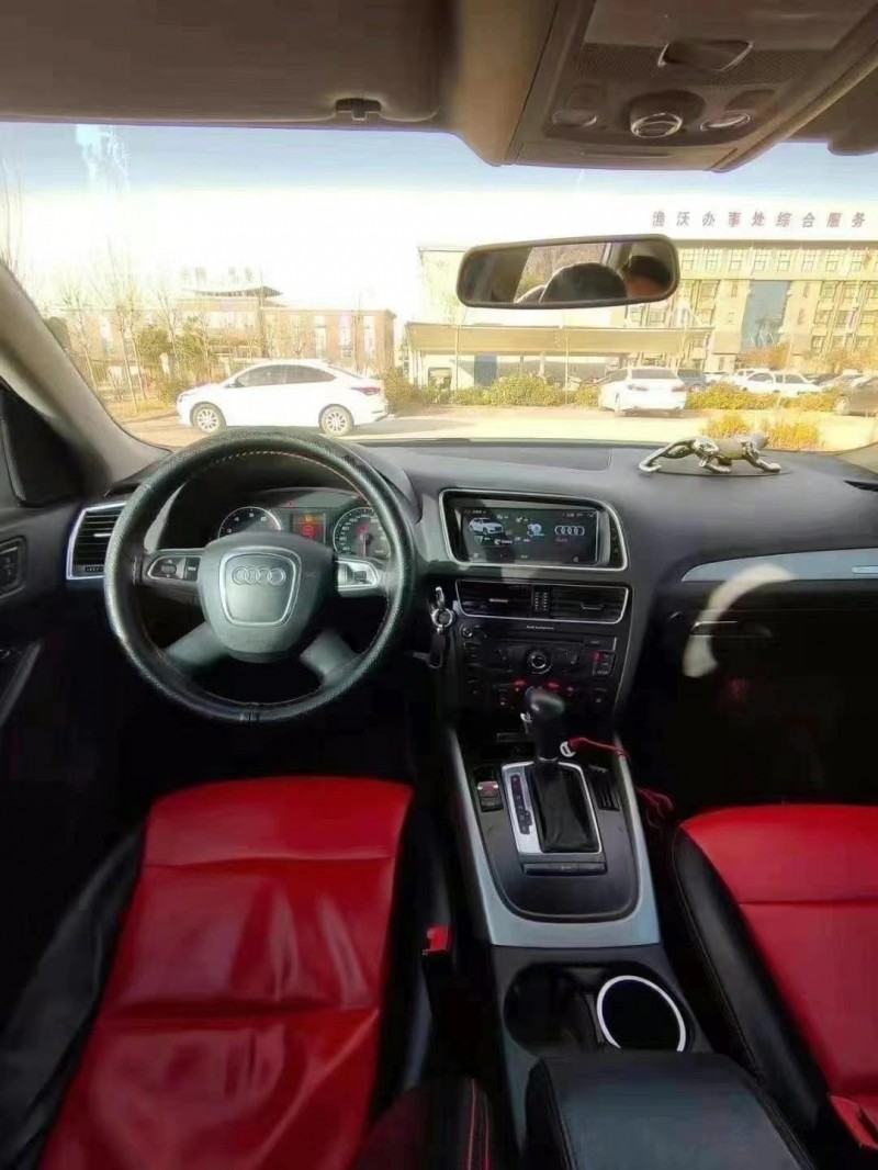 青岛13年奥迪Q57