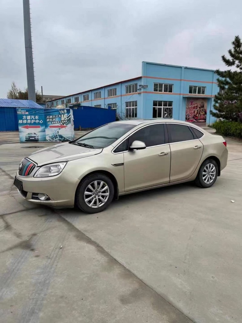 徐州12年别克英朗2