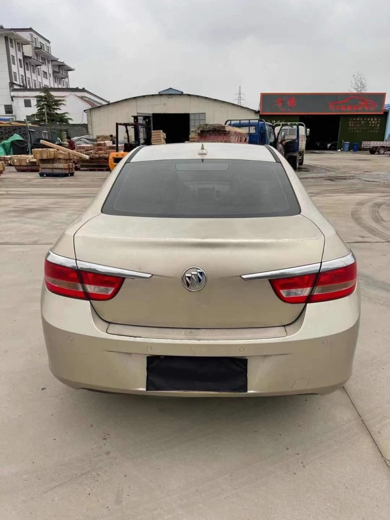 徐州12年别克英朗4