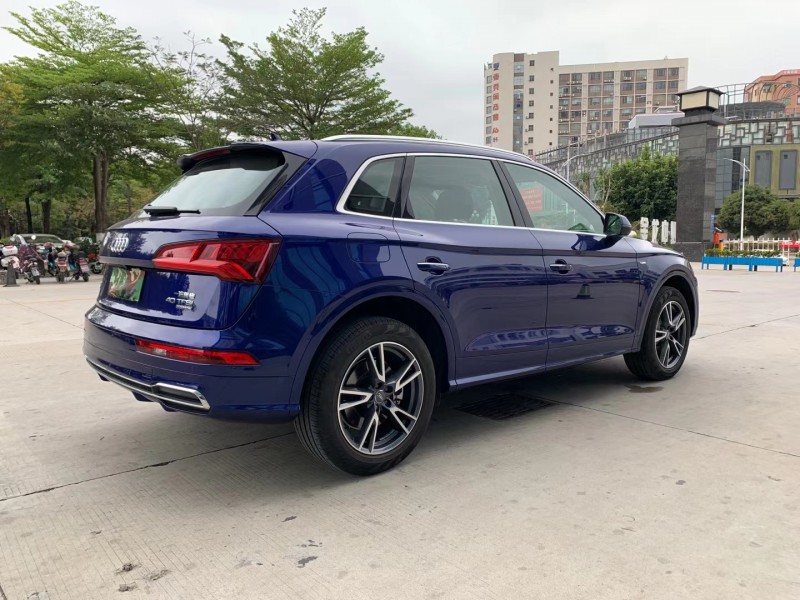 东莞21年奥迪Q54