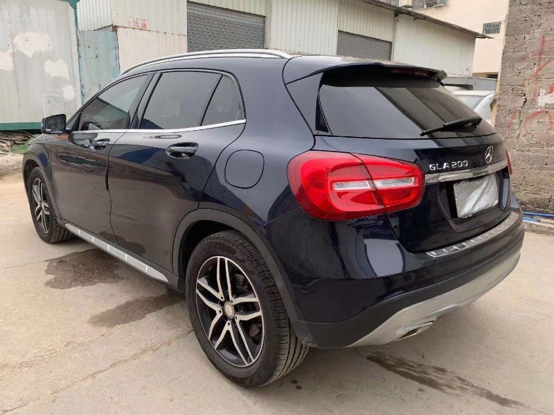 广州16年奔驰GLA1