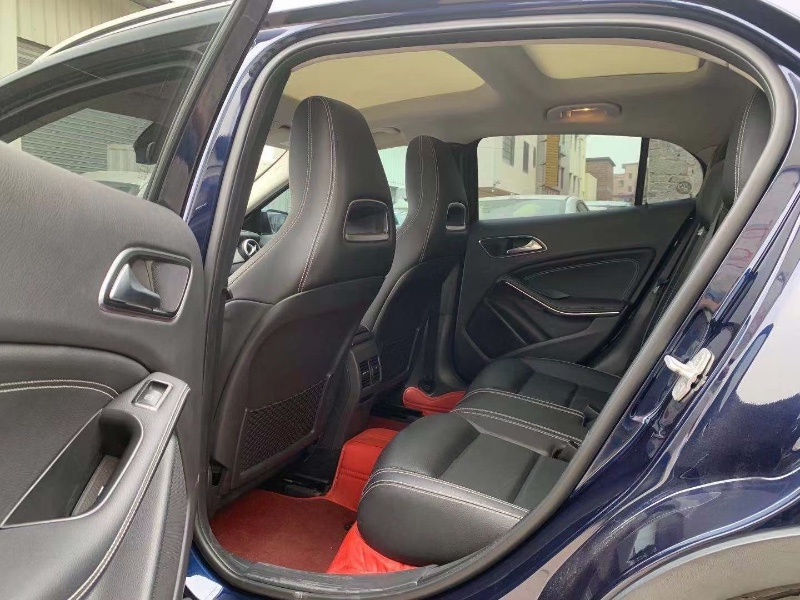 广州16年奔驰GLA4