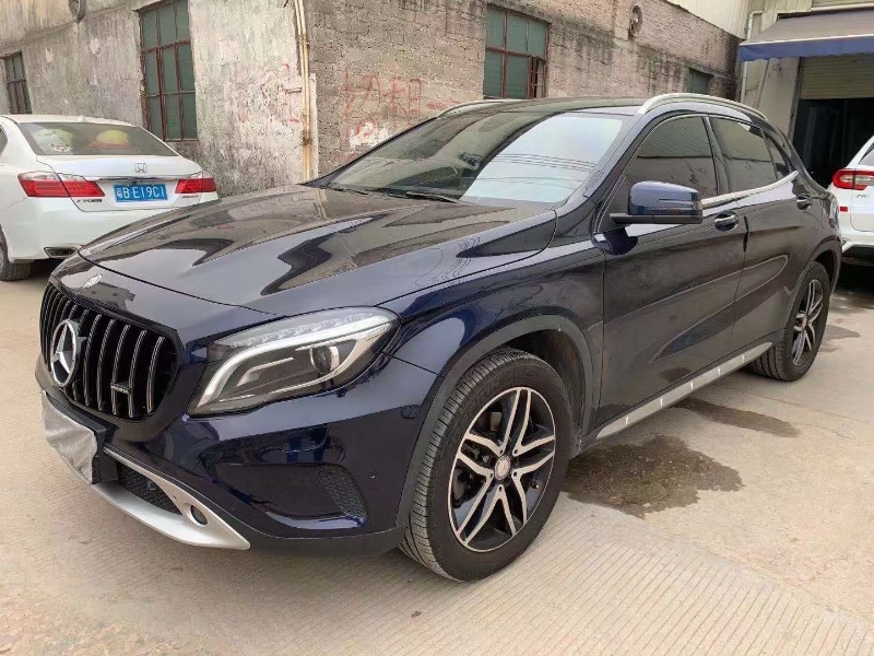 广州16年奔驰GLA7