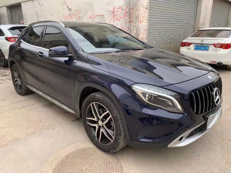 广州16年奔驰GLA9