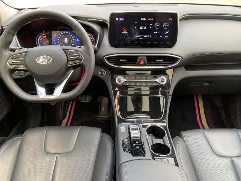 中山19年现代新胜达6