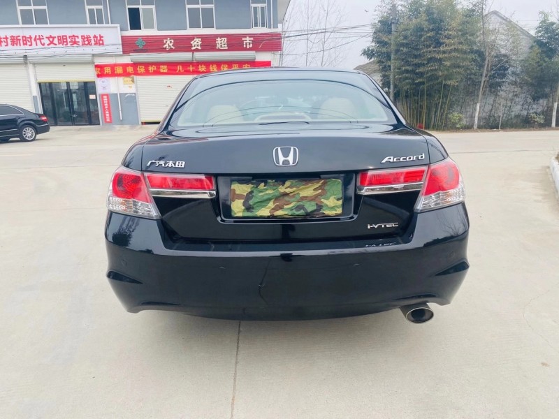 徐州12年本田雅阁3