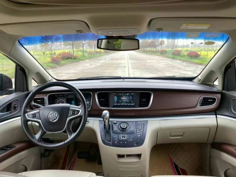 徐州19年别克GL83