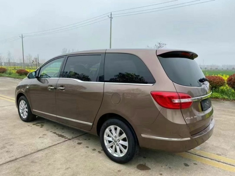 徐州19年别克GL81