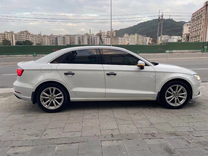 广州17年奥迪A35