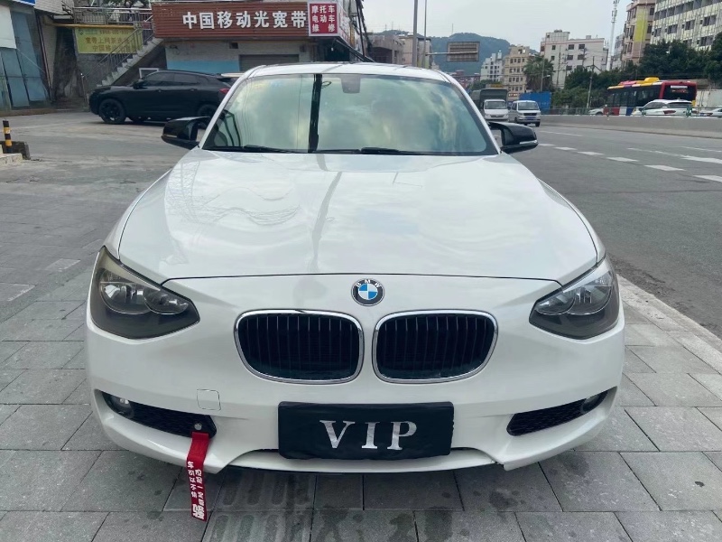 广州13年宝马1系1